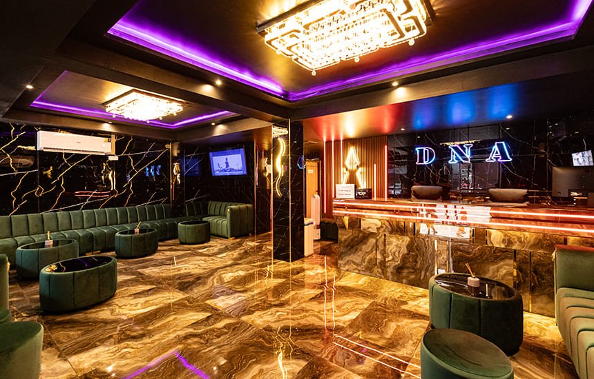 DNA Nuru Massage / ディーエヌエー