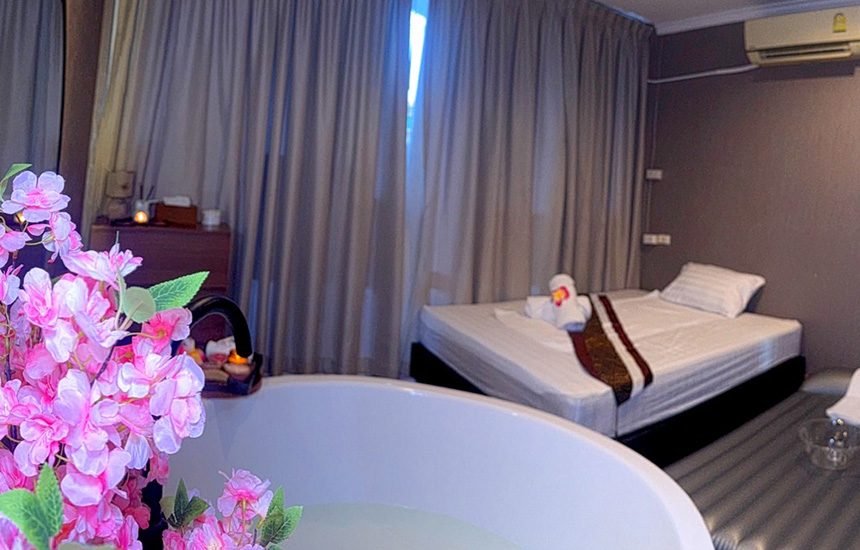 Rina Spa Nuru Massage / リナマッサージ