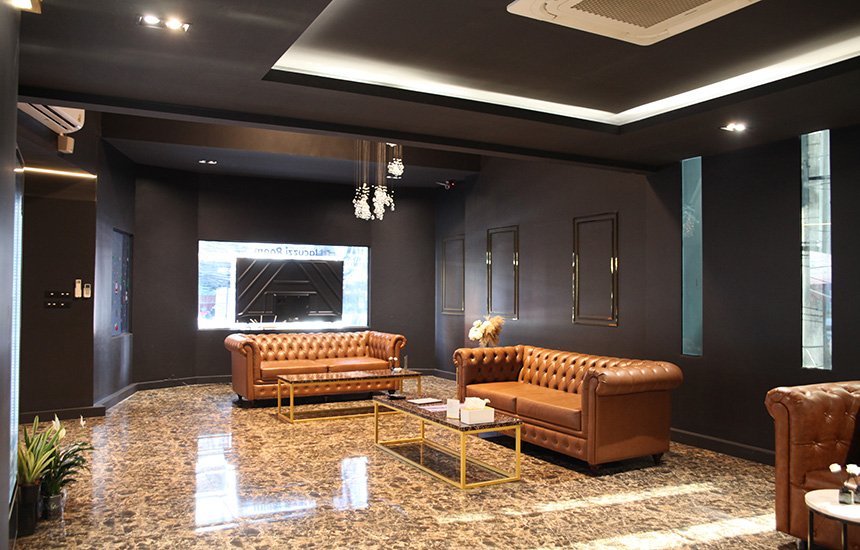 69 Massage & Spa / 69マッサージ&スパ