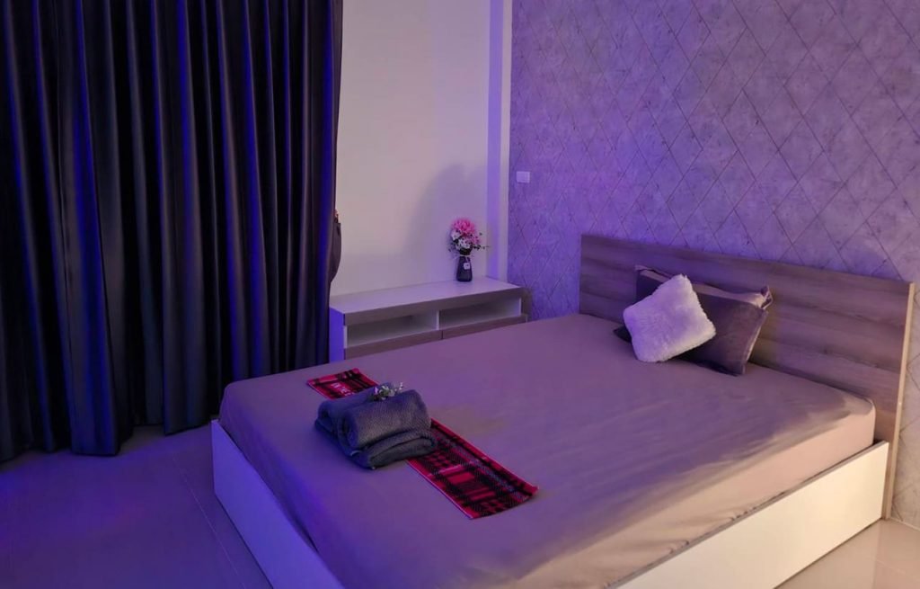 Komkiaw Sriracha / コンキヤオ シラチャー