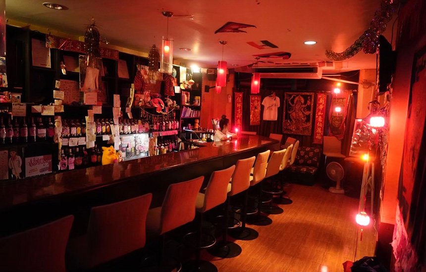 Snack & Bar ちひろ